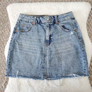 Wild Fable Mini Denim Skirt Women's Size Small Blue Acid Wash 5-Pocket Raw Hem